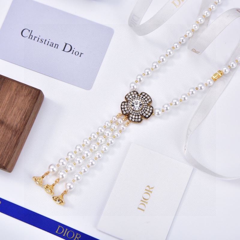 chr1st1an D10r necklaces